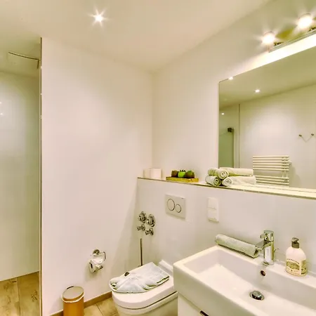 Strandgras Sofie * בינץ