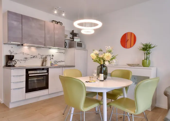 Strandgras Sofie 아파트 *